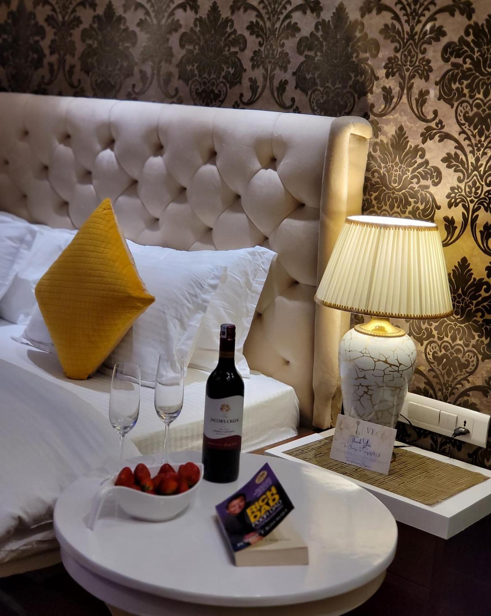 Victorian Elegance Luxury Stays Amritsar Bagian luar foto