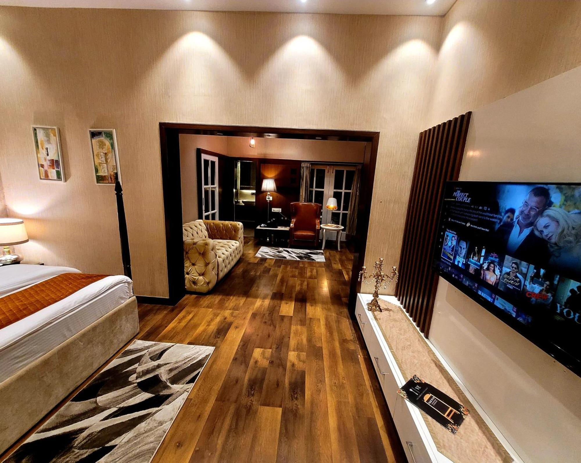 Victorian Elegance Luxury Stays Amritsar Bagian luar foto